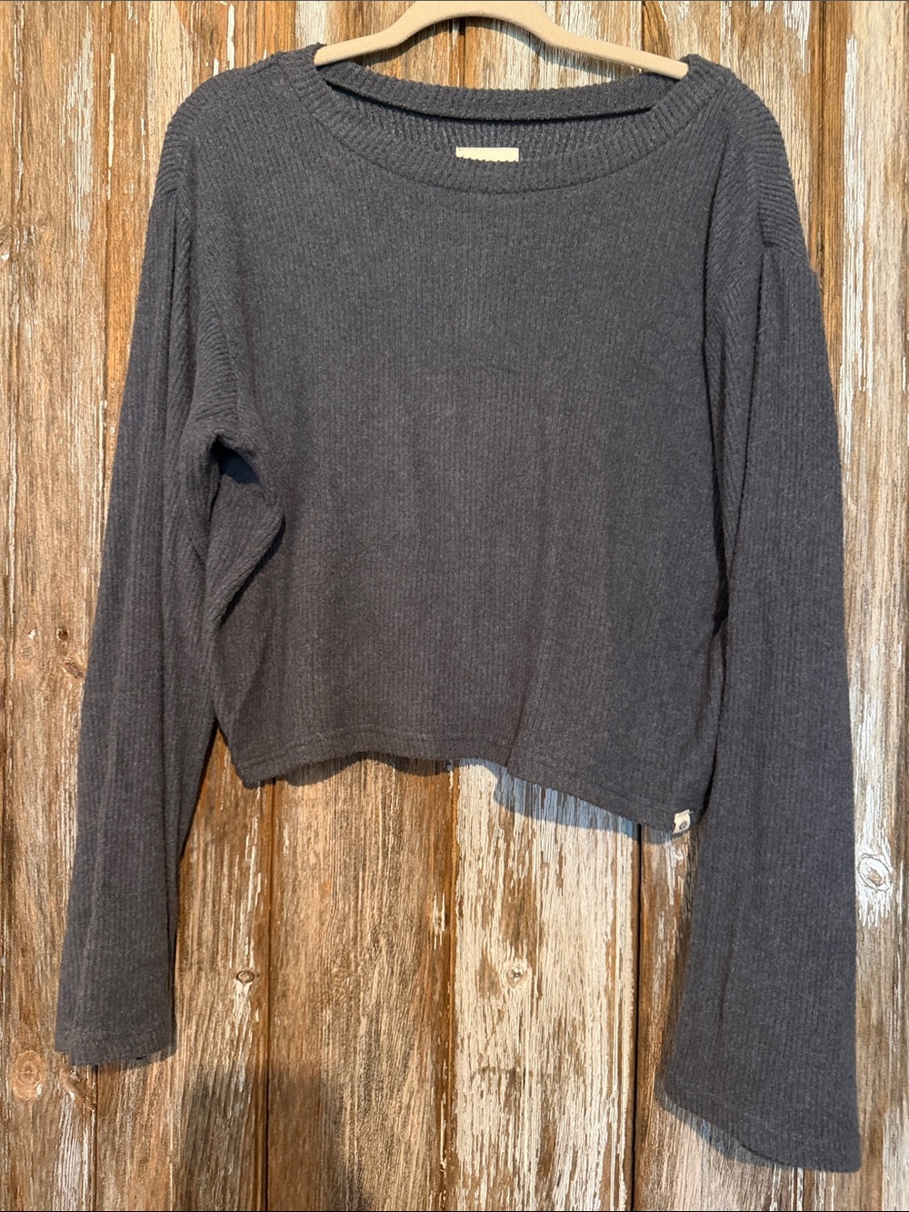 Rip Curl Women's Charcoal Gray Ribbed Long-Sleeve Crop Sweater